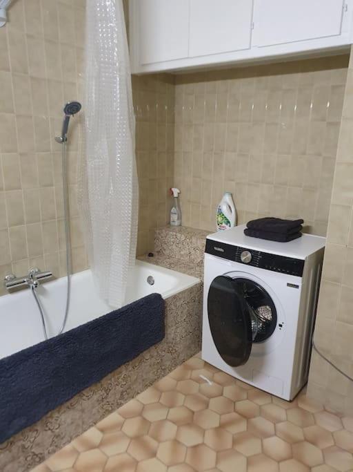 Appartement F3 Meuble Et Equipe Saint-Cyprien  Luaran gambar
